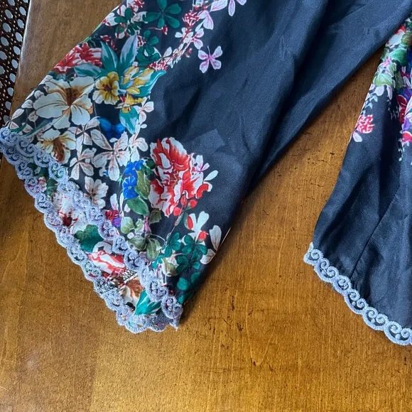 Johnny Was Martel Tassel-Tie Printed Silk Top xs small kimono black colorful - Picture 8 of 10